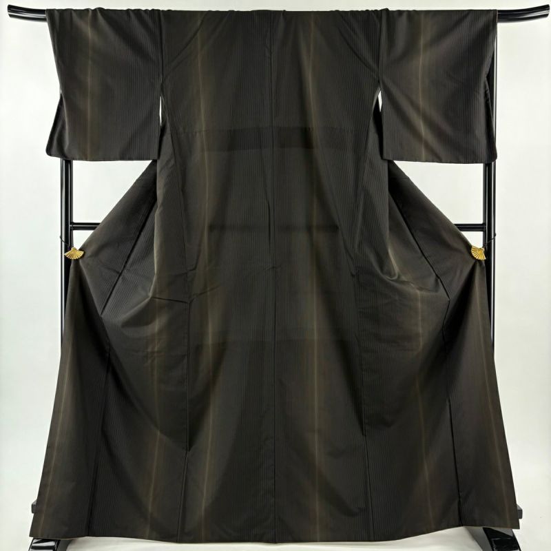 紬 身丈167cm 裄丈69.5cm L 袷 縞 墨色 正絹 秀品｜中古・古着