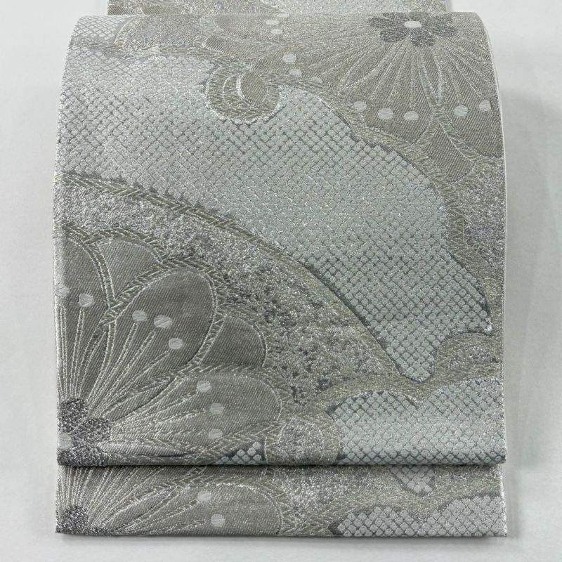 美品】 袋帯 名品 雪輪 花 銀糸 箔 銀色 六通 正絹｜中古・古着