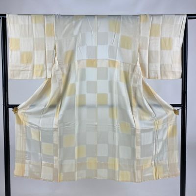 https://buysell.itembox.design/product/435/000002443511/000002443511-01-m.jpg