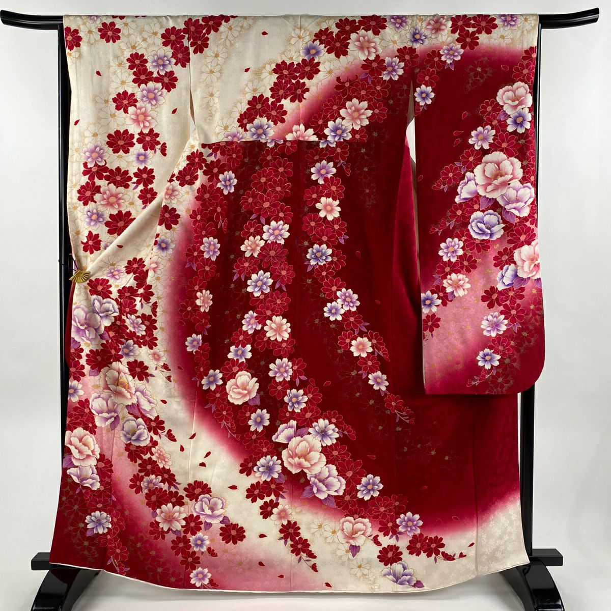 名古屋帯 秀品 落款あり 花 金彩 クリーム 正絹|中古・古着 名古屋帯 秀品 落款あり 花 金彩 クリーム 正絹|中古・古着