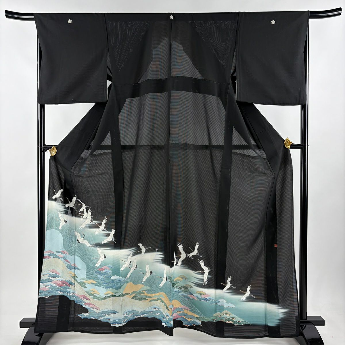 黒留袖 身丈155cm 裄丈68cm L 袷 帝王紫 落款あり 色紙 花鳥