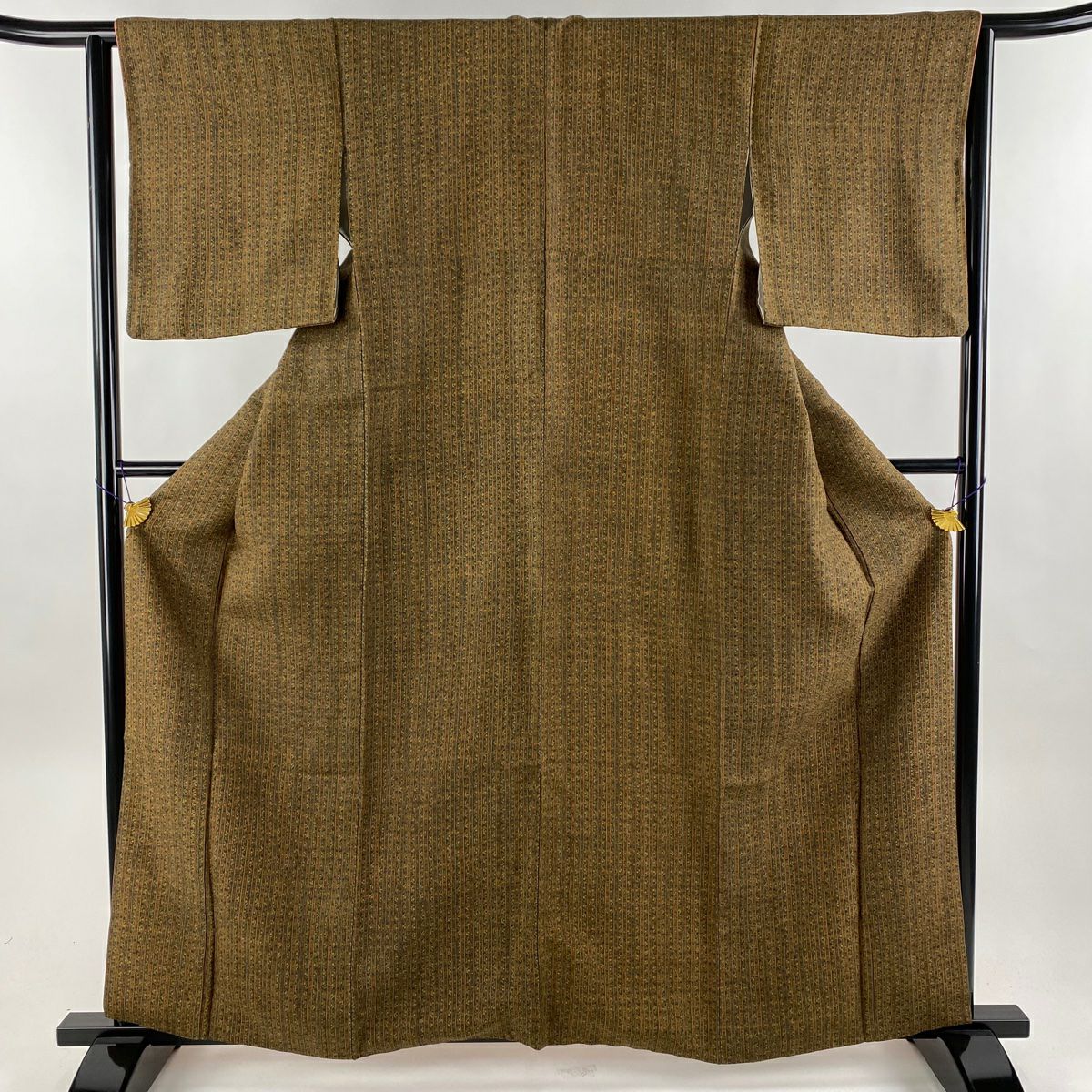塩沢紬 身丈168.5cm 裄丈68cm L 袷 袋帯セット 証紙あり うさぎ 塩沢紬 身丈168.5cm 裄丈68cm L 袷 袋帯セット 証紙あり うさぎ