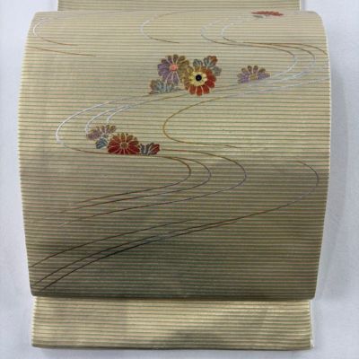 https://buysell.itembox.design/product/452/000002545222/000002545222-01-m.jpg