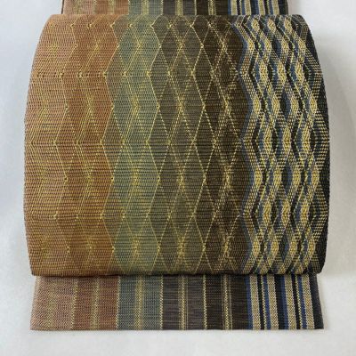https://buysell.itembox.design/product/454/000002545435/000002545435-01-m.jpg