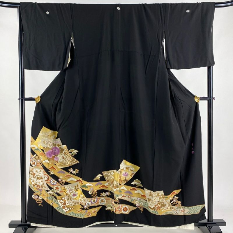黒留袖 身丈155cm 裄丈68cm L 袷 帝王紫 落款あり 色紙 花鳥