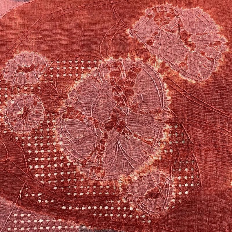 名古屋帯 秀品 紬地 草花 刺繍 赤紫 正絹｜中古・古着