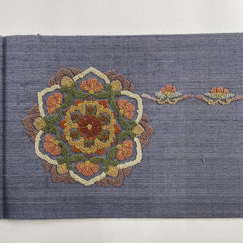 名古屋帯 美品 秀品 紬地 華文 草花 刺繍 金糸 青紫 正絹｜中古