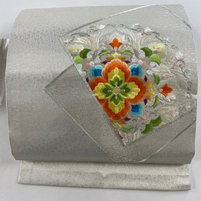 https://buysell.itembox.design/product/469/000002446965/000002446965-01-m.jpg