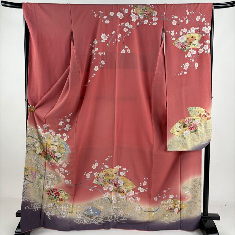 ポリエステル振袖 豪華 金彩 椿 家紋 身丈169cm