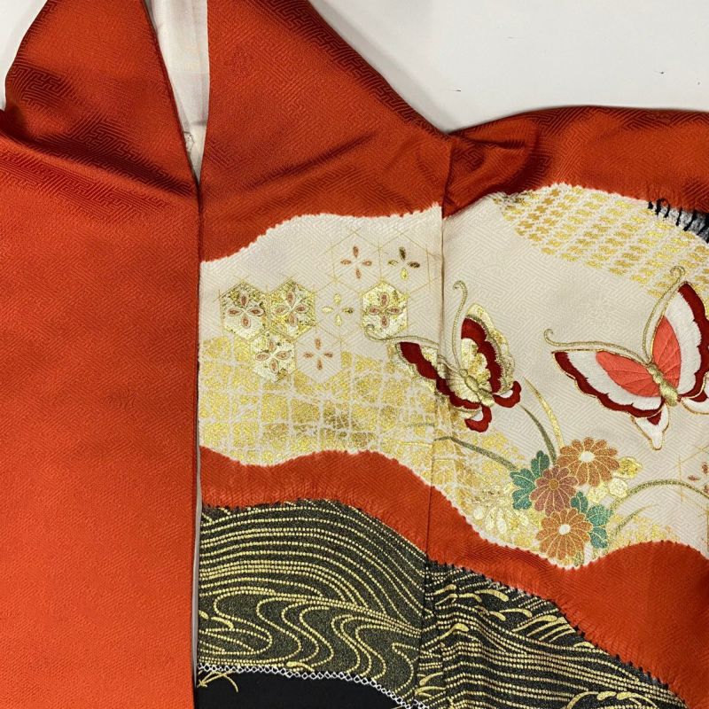 振袖 身丈157cm 裄丈63.5cm S 袷 蝶 菊 刺繍 金銀彩 朱色 正絹