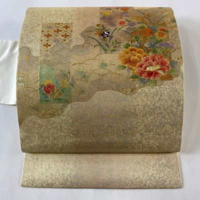 https://buysell.itembox.design/product/476/000002447616/000002447616-01-m.jpg