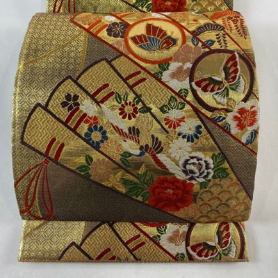 https://buysell.itembox.design/product/477/000002447732/000002447732-01-m.jpg