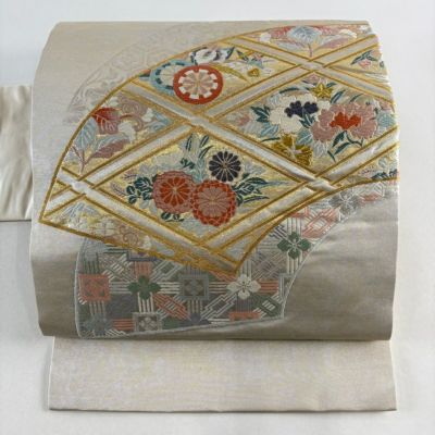 https://buysell.itembox.design/product/477/000002547767/000002547767-01-m.jpg