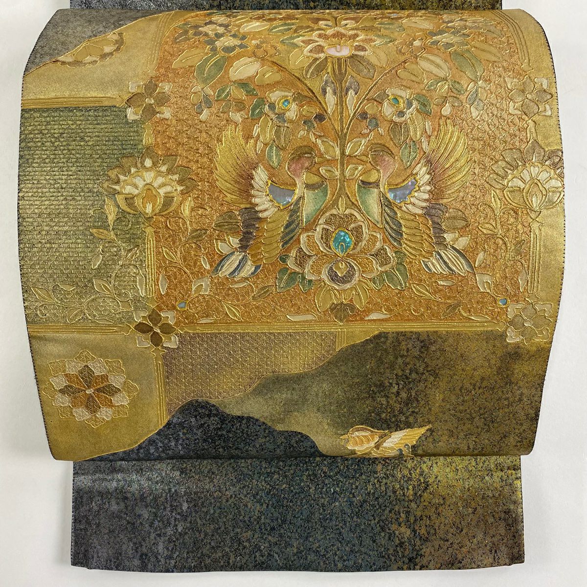 袋帯 正絹 長尺 金糸 金彩 花や紋 尾長鶏 可愛い刺繍 U-83 袋帯 正絹 長尺 金糸 金彩 花や紋 尾長鶏 可愛い刺繍 U-83
