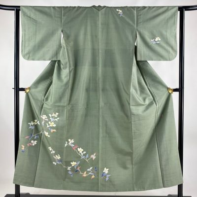 https://buysell.itembox.design/product/483/000002448325/000002448325-01-m.jpg