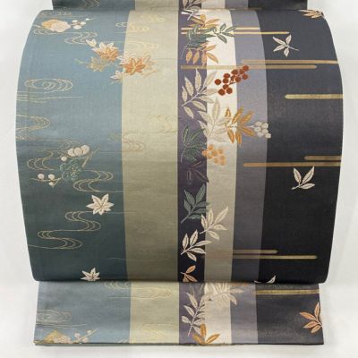 https://buysell.itembox.design/product/483/000002548323/000002548323-01-m.jpg