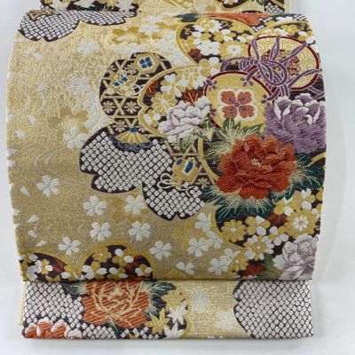 https://buysell.itembox.design/product/483/000002548355/000002548355-01-m.jpg