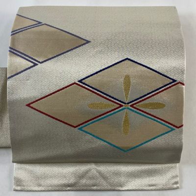 https://buysell.itembox.design/product/484/000002448469/000002448469-01-m.jpg