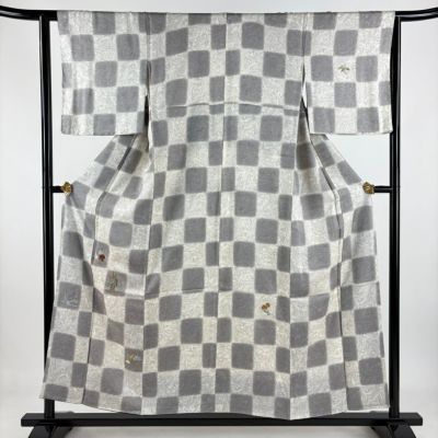 https://buysell.itembox.design/product/487/000002648760/000002648760-01-m.jpg