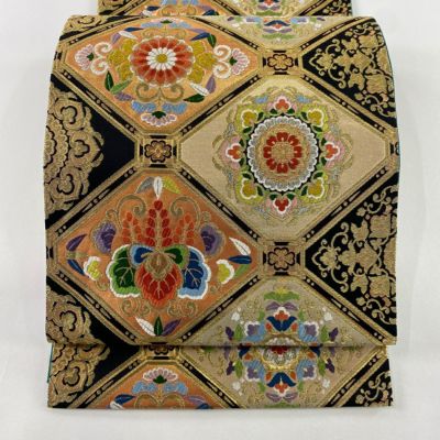 https://buysell.itembox.design/product/488/000002648804/000002648804-01-m.jpg