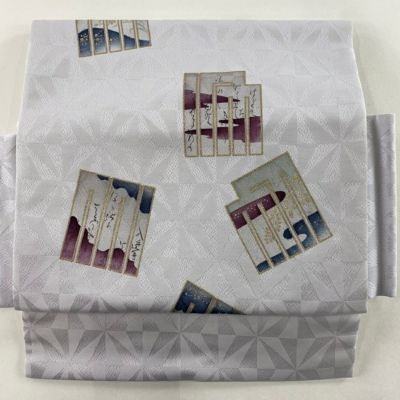 https://buysell.itembox.design/product/488/000002648820/000002648820-01-m.jpg