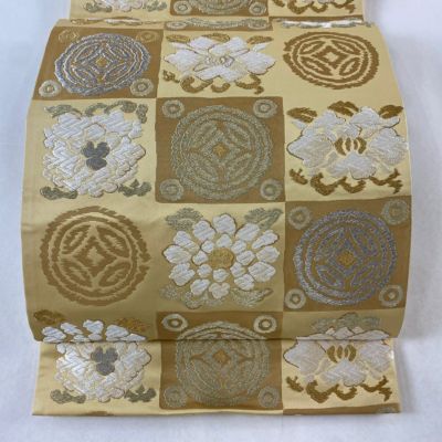 https://buysell.itembox.design/product/494/000002449415/000002449415-01-m.jpg