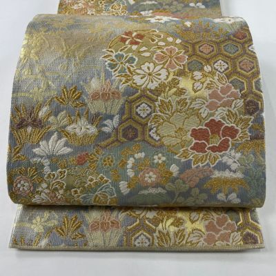 https://buysell.itembox.design/product/497/000002449762/000002449762-01-m.jpg