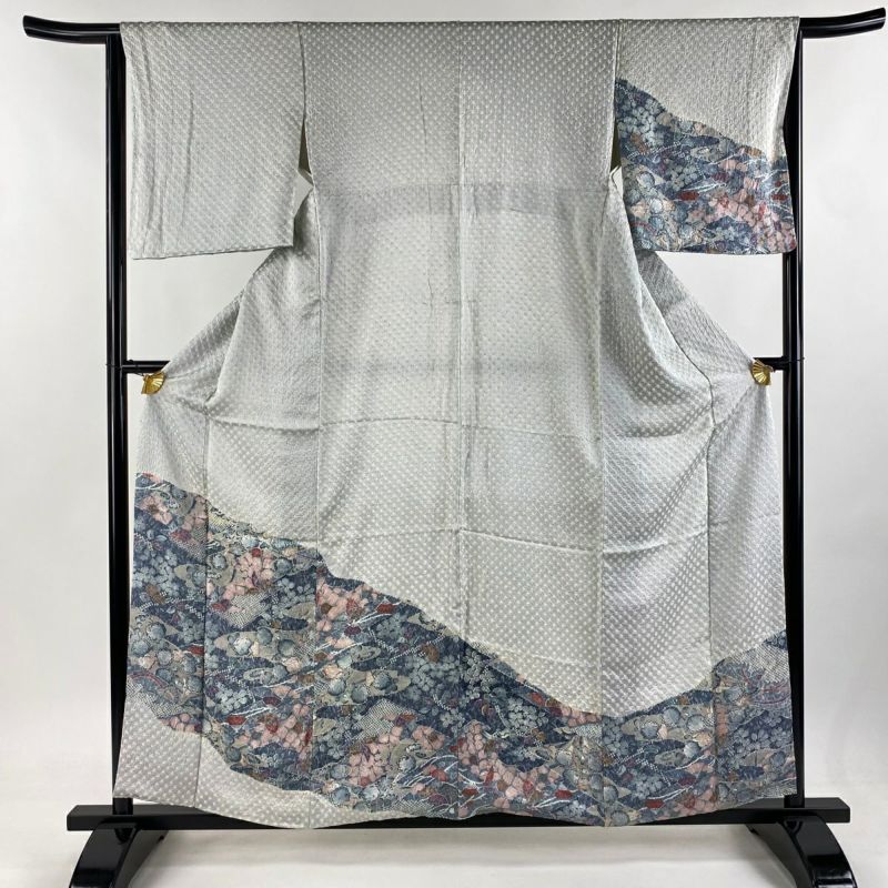 美品 紬 グレー濃淡 雲取り 風景柄 花文 バチ衿 身丈161cm 裄
