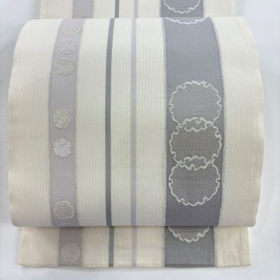 https://buysell.itembox.design/product/505/000002550532/000002550532-01-m.jpg