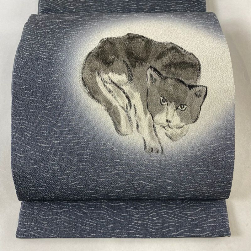 お歳暮 のし 袋帯 美品 逸品 猫 ぼかし 灰色 お太鼓柄 正絹｜中古・古着 着物・浴衣