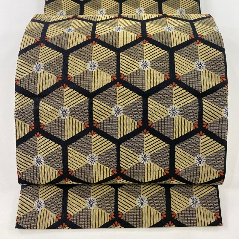 袋帯 美品 秀品 亀甲繋ぎ 若松 薄茶色 全通 正絹｜中古・古着