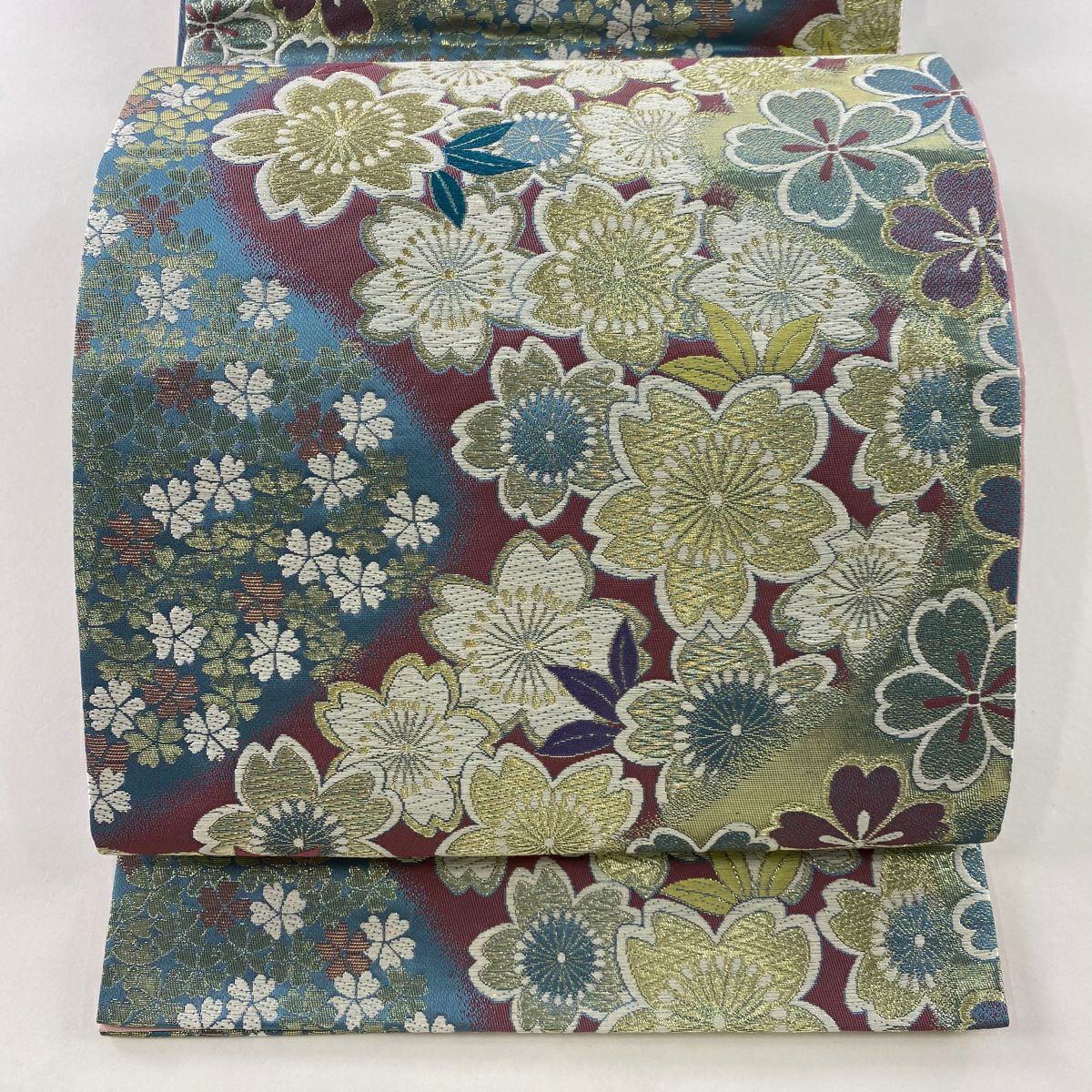 袋帯 美品 秀品 落款あり 桜 花唐草 箔 灰茶 六通 正絹｜中古