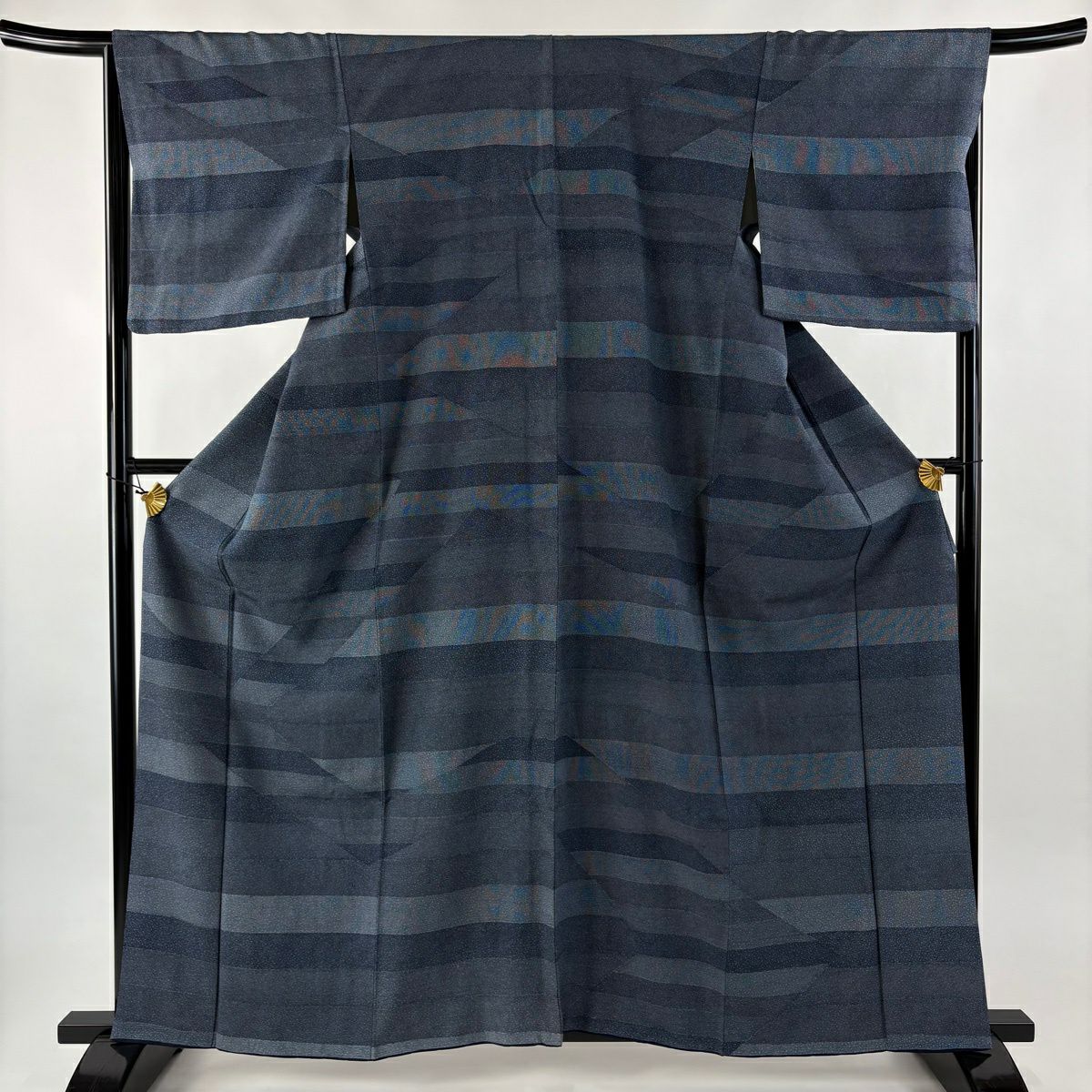 美品】 小紋 身丈161cm 裄丈66cm M 袷 落款あり 幾何学 紫 正絹 秀品