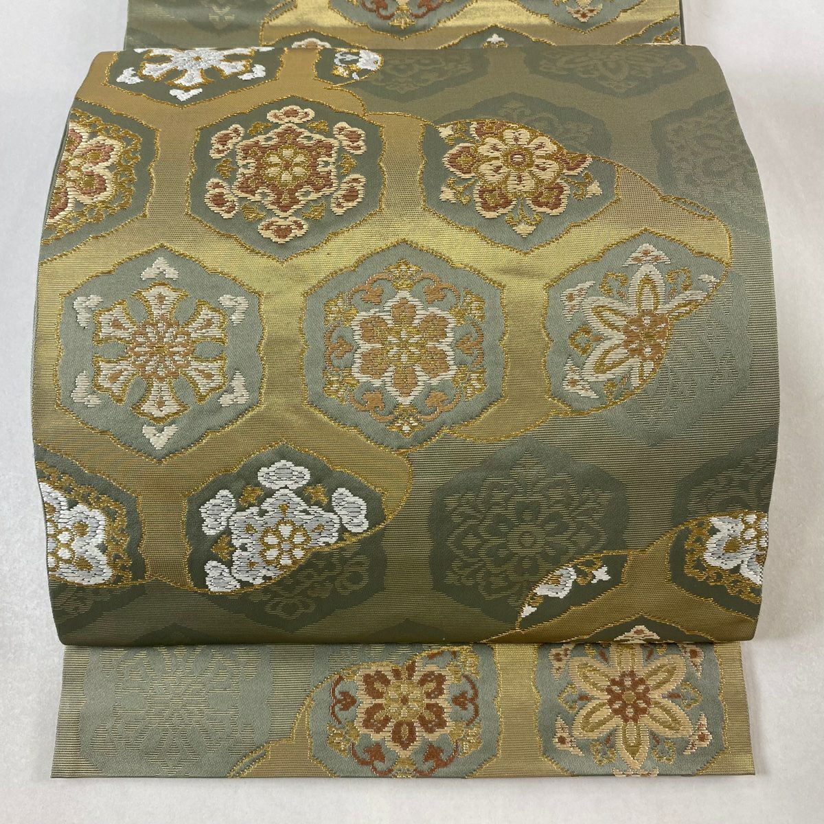 袋帯 美品 逸品 川島織物 落款あり 蝶 竹 金糸 箔 金色 六通