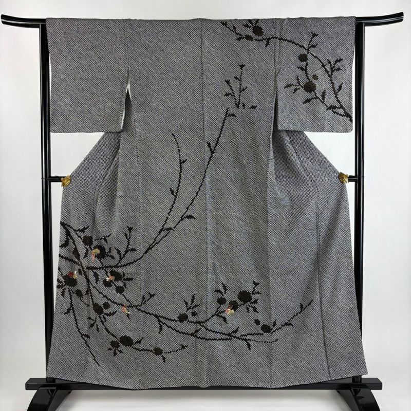 美品】 訪問着 身丈157cm 裄丈63.5cm S 袷 鈴乃屋 枝花 総絞り 刺繍 黒