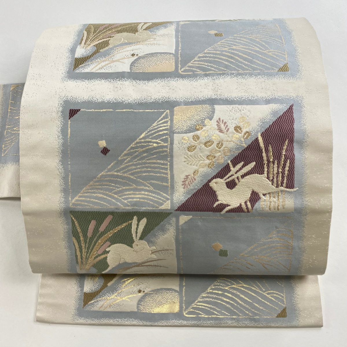 美品】 袋帯 名品 紗綾形 梅 唐織 灰白 六通 正絹 ｜中古・古着