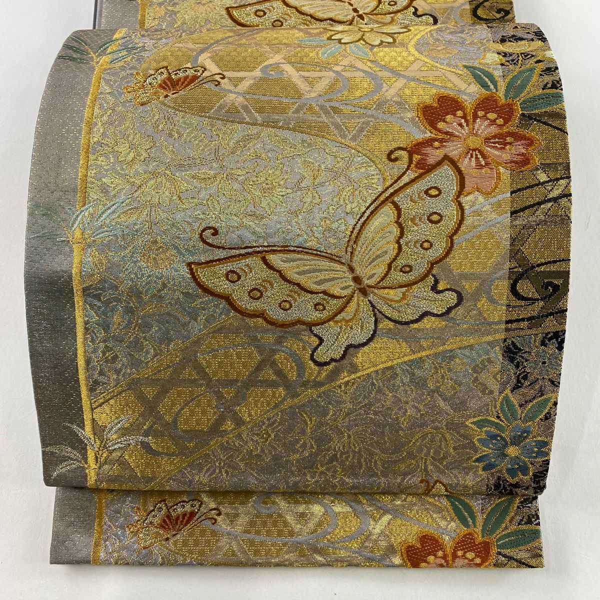 袋帯 美品 逸品 やまと 菊 桜 銀糸 灰色 六通 正絹｜中古・古着