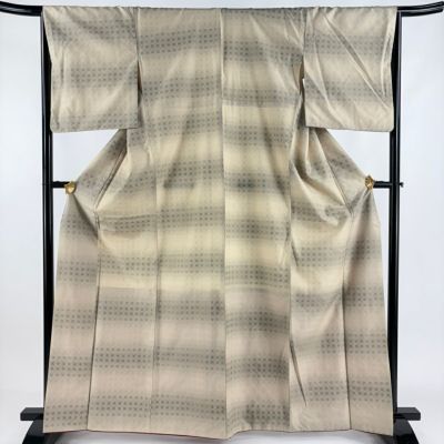 https://buysell.itembox.design/product/527/000002552790/000002552790-01-m.jpg