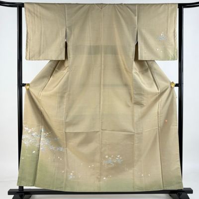 https://buysell.itembox.design/product/528/000002552881/000002552881-01-m.jpg