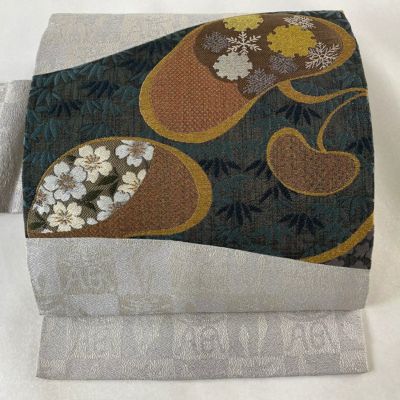 https://buysell.itembox.design/product/531/000002553121/000002553121-01-m.jpg