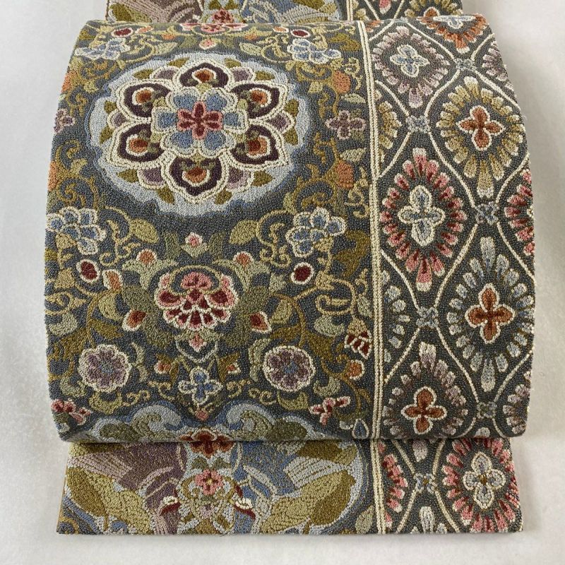 袋帯 美品 逸品 華文 花唐草 相良刺繍 金糸 青灰色 全通 正絹
