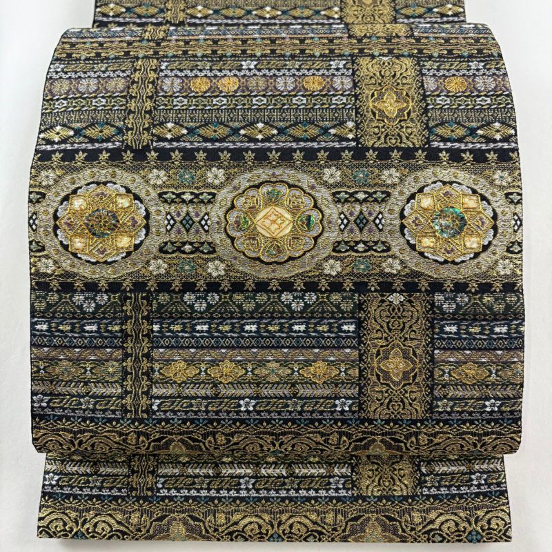 袋帯 美品 名品 華文 縞 螺鈿 金糸 黒 お太鼓柄 正絹｜中古