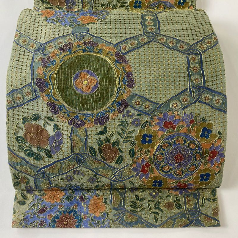 【 開梱 設置?無料 】 袋帯 美品 逸品 華文 亀甲 刺繍 金糸 灰緑 全通 正絹｜中古 水着・ラッシュガード