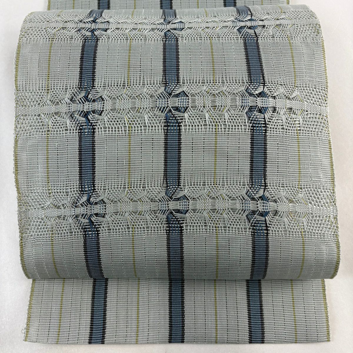 名古屋帯 秀品 夏帯 八寸名古屋帯 松葉仕立て 紬地 縞 幾何学 黒