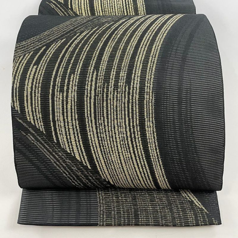 美品 袋帯 夏帯 絽 黒 箔糸 枝葉 金糸 お洒落 正絹 楽天市場】夏帯 黒（種類（帯）袋帯）の通販