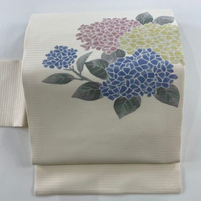 https://buysell.itembox.design/product/551/000002555133/000002555133-01-m.jpg