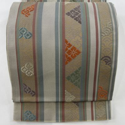 https://buysell.itembox.design/product/551/000002555151/000002555151-01-m.jpg