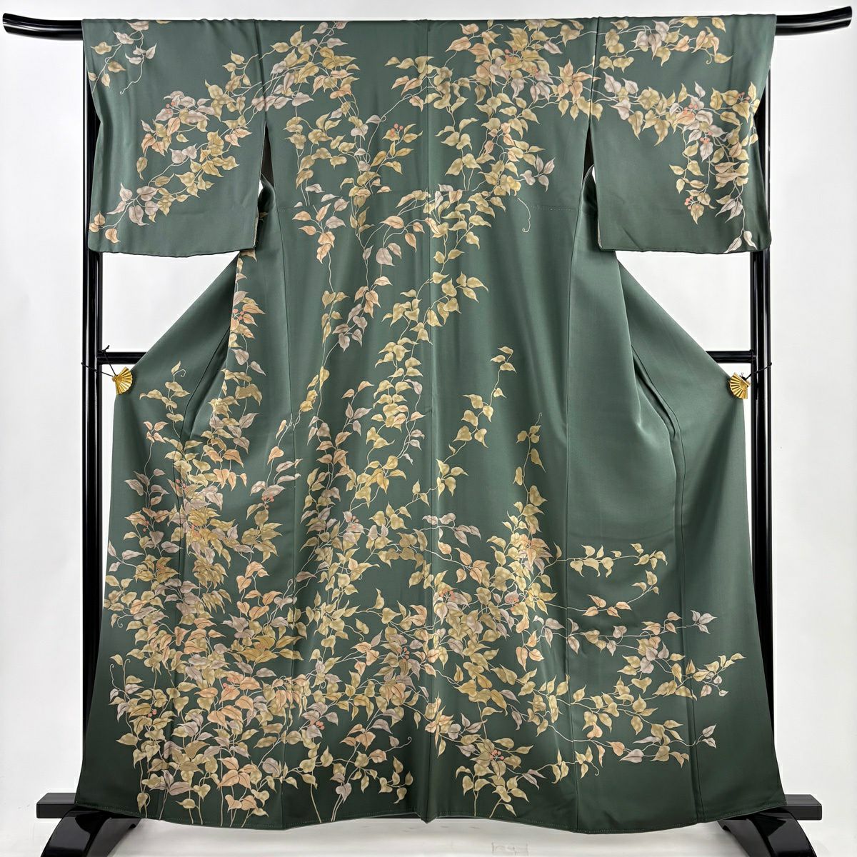 正絹　訪問着　蔓葉薄柄　袷　裄68 正絹 訪問着 蔓葉薄柄 袷 裄68 未使用】訪問着 浜ちりめん