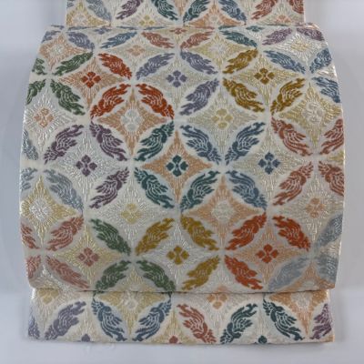https://buysell.itembox.design/product/560/000002556032/000002556032-01-m.jpg