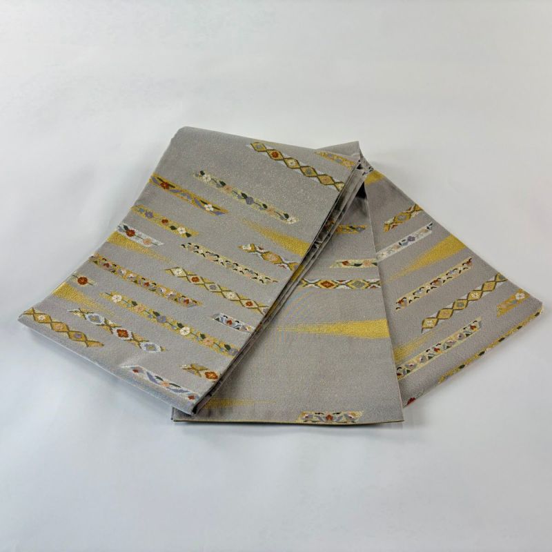 美品】 袋帯 逸品 草花 霞 金銀糸 箔 灰茶 お太鼓柄 正絹｜中古・古着